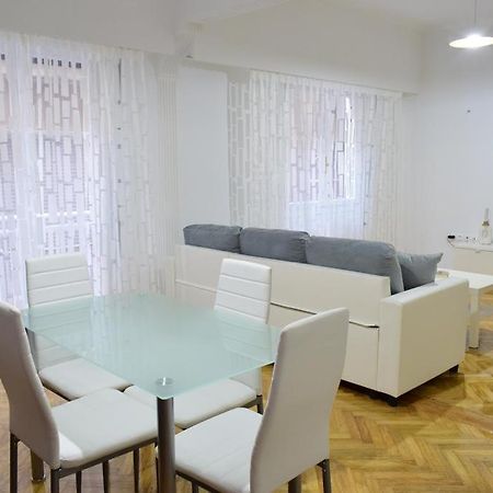 Apartmán Beautiful Renovated Flat In Atény Exteriér fotografie